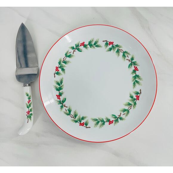 Vintage Lillian Vernon Christmas Cake Plate & Server Set Porcelain Holly w/Box - Picture 3 of 7